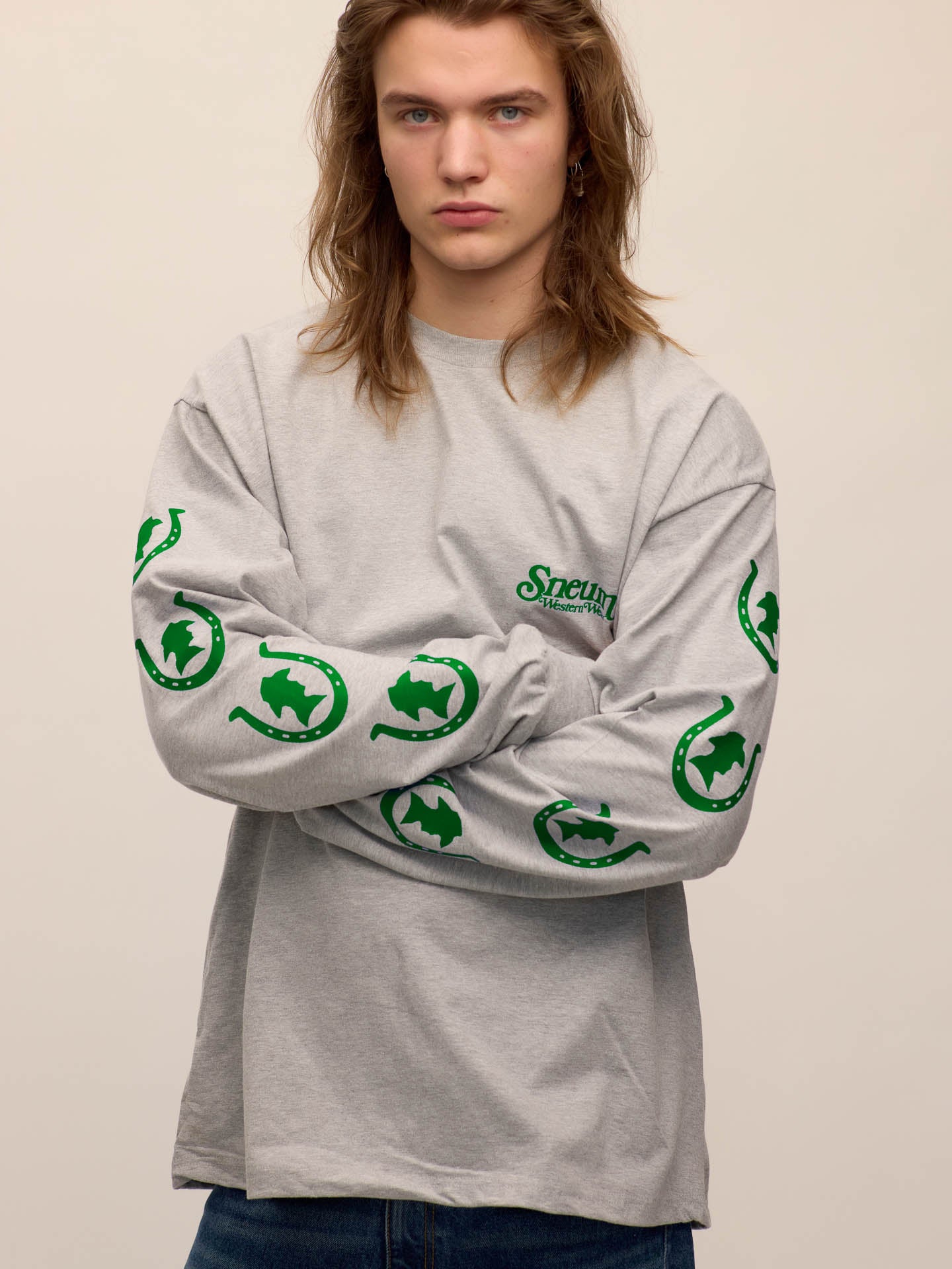 Tees – sneum.com