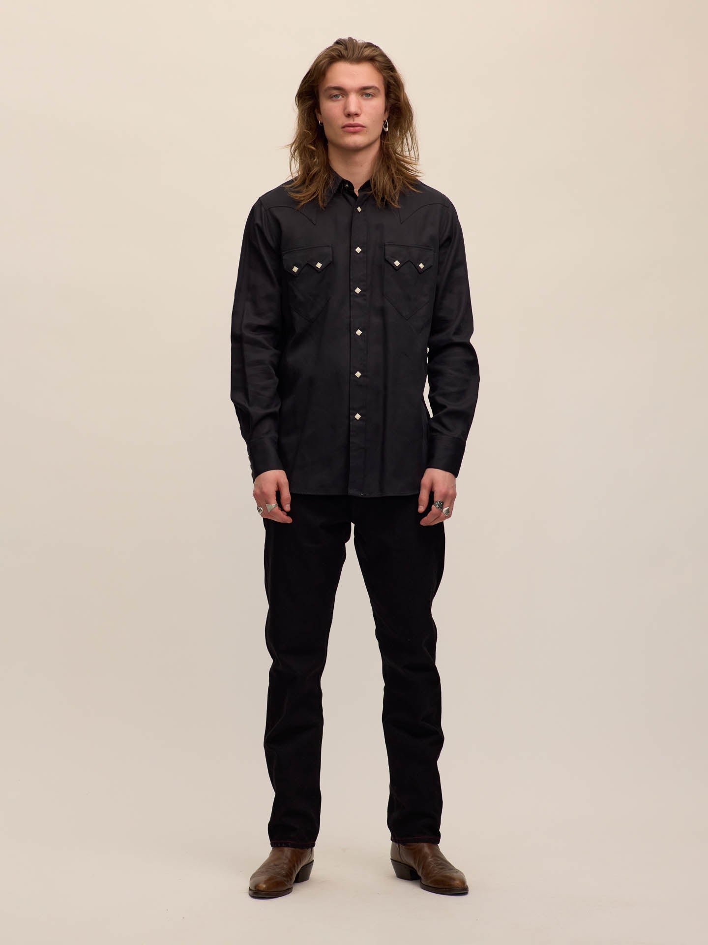 Sawtooth western shirt in black Tencel®