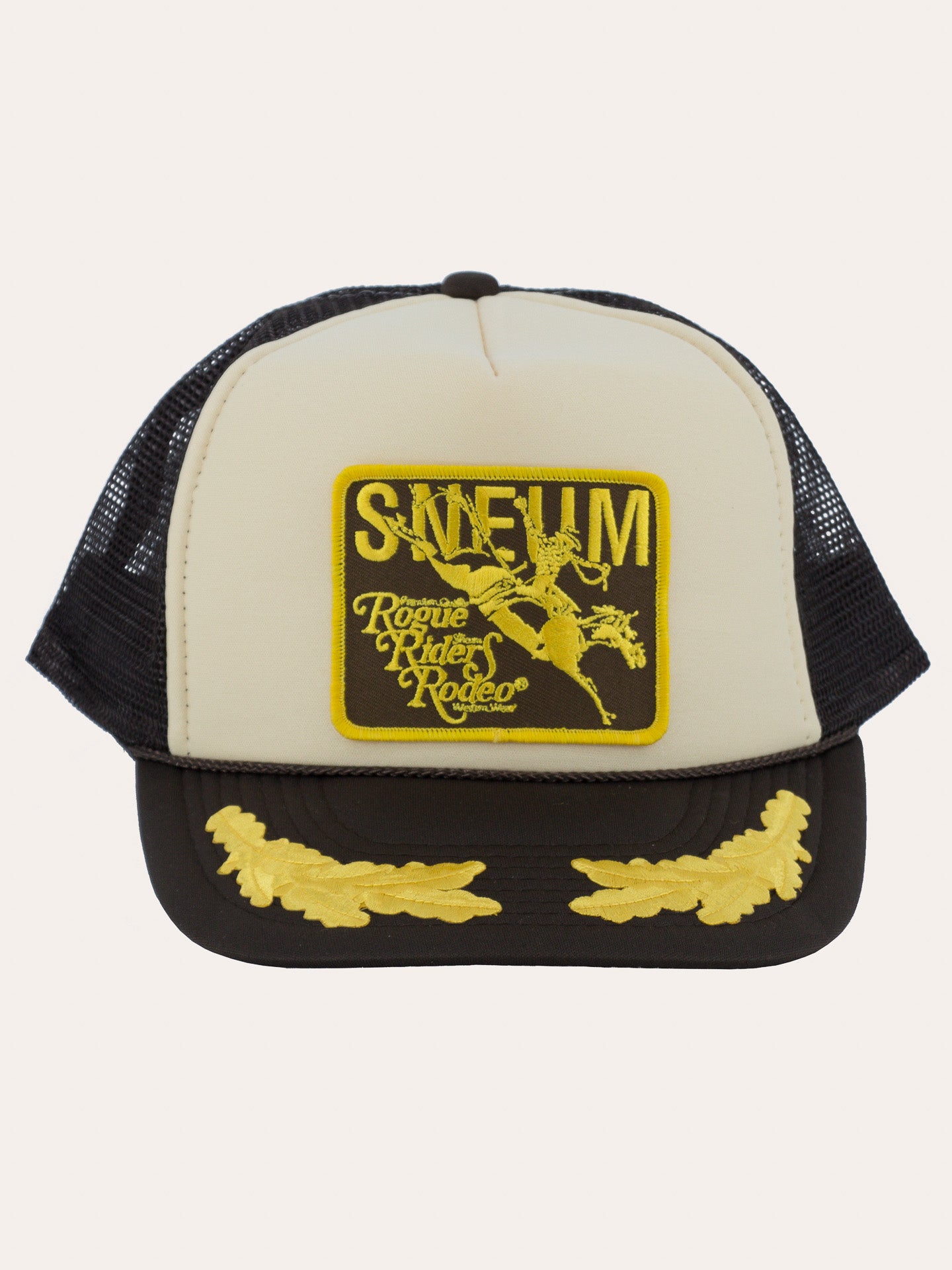 Sneum RRR logo trucker cap w. gold leaves