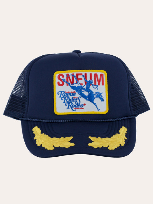 Sneum RRR logo trucker cap w. gold leaves