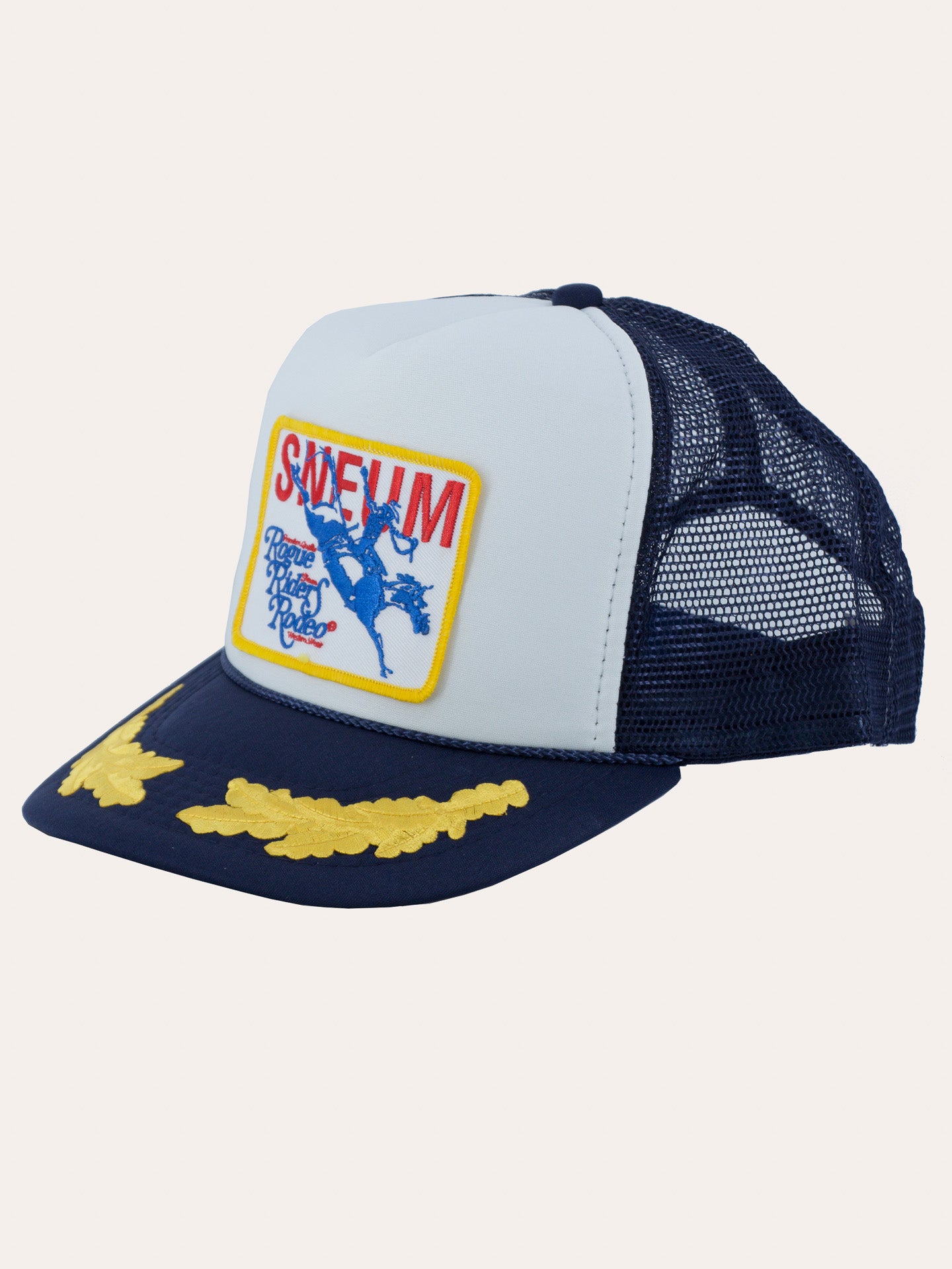 Sneum RRR logo trucker cap w. gold leaves