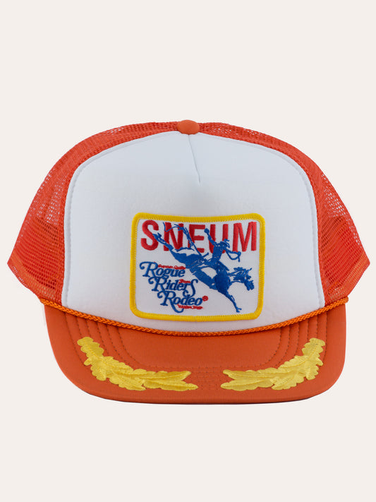 Sneum RRR logo trucker cap w. gold leaves