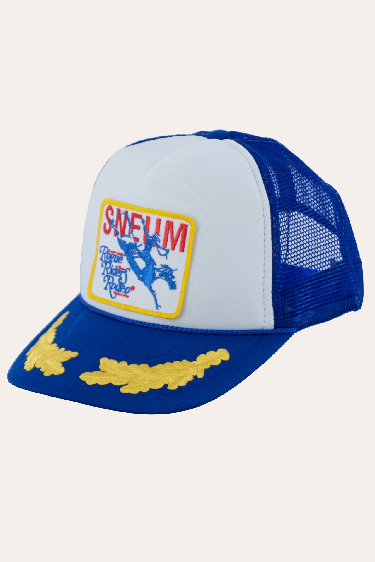 Sneum RRR logo trucker cap w. gold leaves