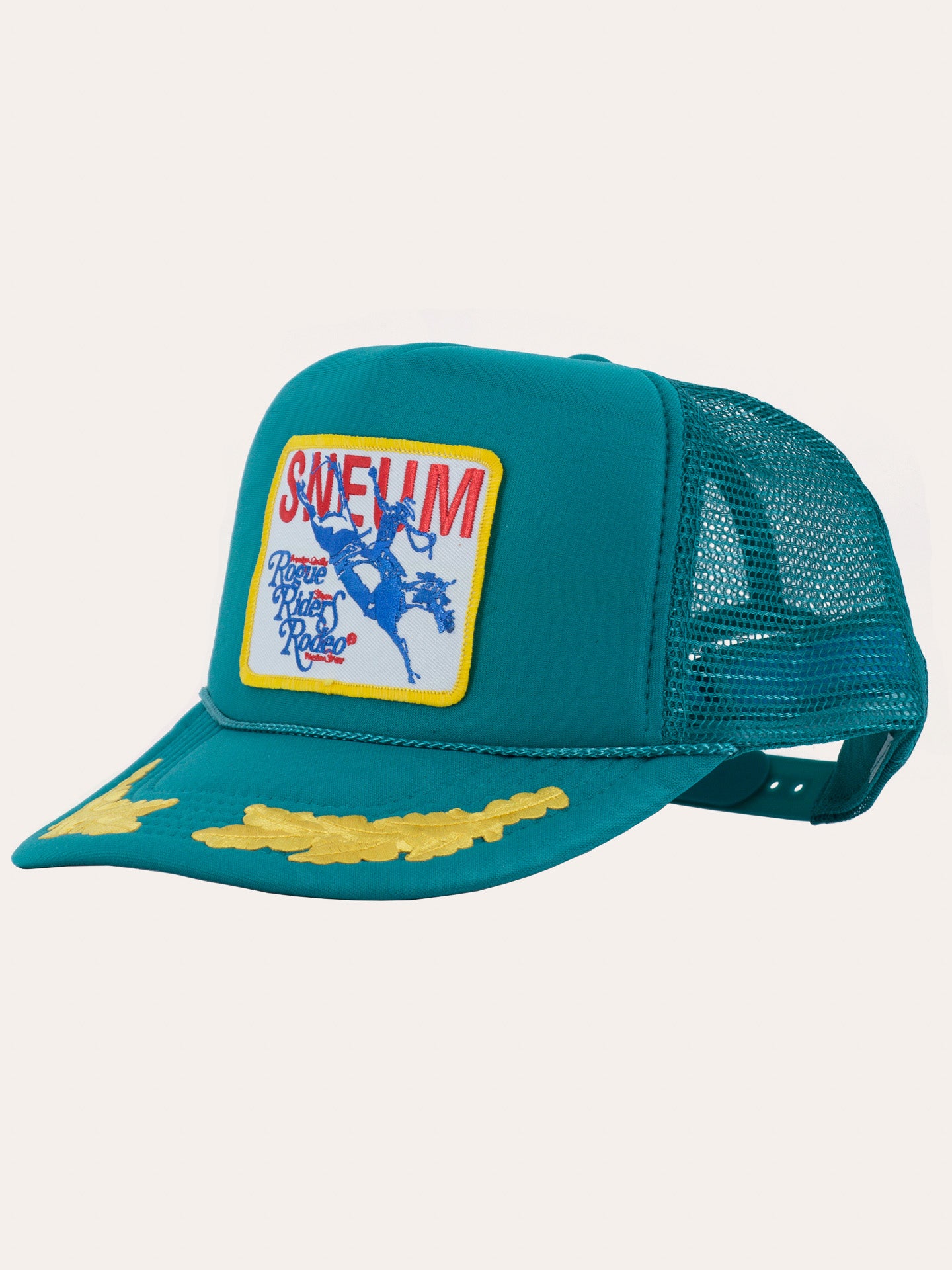 Sneum RRR logo trucker cap w. gold leaves