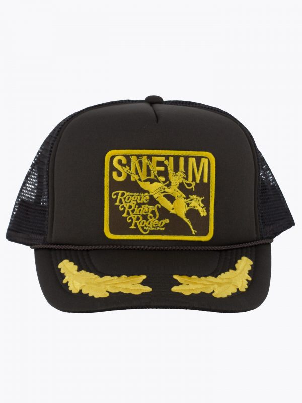 Sneum RRR logo trucker cap w. gold leaves in brown